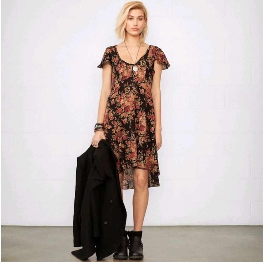 Denim & Supply Ralph Lauren Black Floral High-Low Dress Flutter Sleeve SZ 6